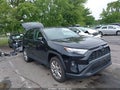 2025 Toyota RAV4 — photo 1 of 16 | VIN 2T3A1RFV2SW534902