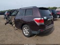 2012 Toyota Highlander — photo 3 of 10 | VIN 5TDBK3EH0CS112124