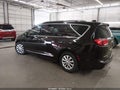 2018 Chrysler Pacifica — photo 3 of 17 | VIN 2C4RC1BGXJR141678