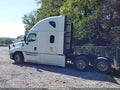 2015 Freightliner Cascadia 125 — photo 13 of 17 | VIN 1FUJGLD56FLFL7837