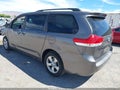 2014 Toyota Sienna — photo 3 of 17 | VIN 5TDKK3DC3ES469340