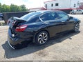 2017 Honda Accord — photo 4 of 17 | VIN 1HGCR2F74HA033870