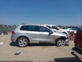 2012 Volkswagen Touareg — photo 13 of 16 | VIN WVGFF9BP2CD004518