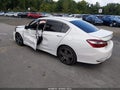 2017 Honda Accord — photo 3 of 17 | VIN 1HGCR2F14HA237614