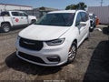 2022 Chrysler Pacifica — photo 6 of 11 | VIN 2C4RC1BG1NR116190