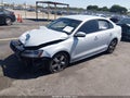 2017 Volkswagen Jetta — photo 2 of 16 | VIN 3VW2B7AJ1HM376599