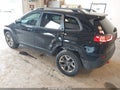 2019 Jeep Cherokee — photo 3 of 16 | VIN 1C4PJMBX1KD246127