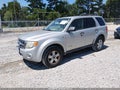 2008 Ford Escape — photo 2 of 11 | VIN 1FMCU93198KC05404