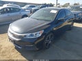 2017 Honda Accord — photo 2 of 17 | VIN 1HGCR2F5XHA086832