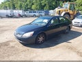 2003 Honda Accord — photo 2 of 17 | VIN 1HGCM66583A090439