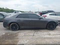 2019 Chrysler 300 — photo 14 of 17 | VIN 2C3CCABG4KH589738