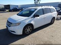 2011 Honda Odyssey — photo 2 of 17 | VIN 5FNRL5H60BB080053