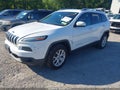 2016 Jeep Cherokee — photo 2 of 16 | VIN 1C4PJMCB4GW144948