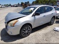 2011 Nissan Rogue Sport — photo 2 of 16 | VIN JN8AS5MTXBW568793