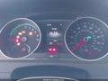 2019 Volkswagen e-Golf — photo 7 of 17 | VIN WVWKR7AU6KW909336