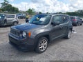 2017 Jeep Renegade — photo 2 of 16 | VIN ZACCJABB8HPG05095