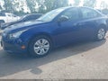 2013 Chevrolet Cruze — photo 2 of 16 | VIN 1G1PA5SG8D7253754