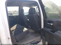2022 Chevrolet Silverado 1500 — photo 8 of 16 | VIN 1GCPDAEK2NZ593026
