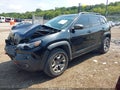 2019 Jeep Cherokee — photo 2 of 16 | VIN 1C4PJMBX3KD198078