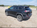 2019 Jeep Cherokee — photo 3 of 16 | VIN 1C4PJMBXXKD314134