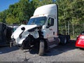2020 Freightliner New Cascadia 126 — photo 2 of 15 | VIN 3AKJHLDV4LSLF0943