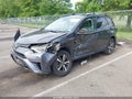 2018 Toyota RAV4 — photo 2 of 16 | VIN 2T3RFREV9JW750282