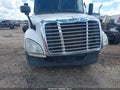 2015 Freightliner Cascadia 125 — photo 11 of 17 | VIN 3AKJGLD5XFSGD4975