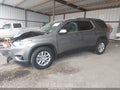 2021 Chevrolet Traverse — photo 2 of 16 | VIN 1GNERGKW8MJ131884