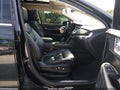 2017 Cadillac XT5 — photo 5 of 16 | VIN 1GYKNBRS5HZ115477