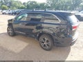 2017 Toyota Highlander — photo 3 of 16 | VIN 5TDBZRFH5HS383393