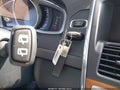 2017 Volvo XC60 — photo 11 of 16 | VIN YV449MRU1H2211547