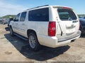 2008 Chevrolet Suburban 1500 — photo 3 of 16 | VIN 1GNFK16348R195823