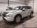 2023 Mitsubishi Outlander — photo 2 of 16 | VIN JA4J3TA83PZ028165