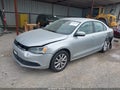 2012 Volkswagen Jetta — photo 2 of 16 | VIN 3VWDX7AJ5CM303190
