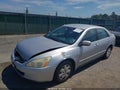 2004 Honda Accord — photo 2 of 16 | VIN 1HGCM56334A023371
