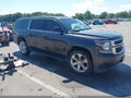 2017 Chevrolet Suburban — photo 1 of 12 | VIN 1GNSKHKC0HR187845