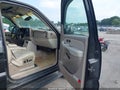 2002 GMC Yukon XL — photo 5 of 17 | VIN 3GKFK16Z72G333170