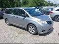 2017 Toyota Sienna — photo 1 of 18 | VIN 5TDZZ3DC7HS871294