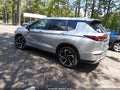 2023 Mitsubishi Outlander — photo 3 of 16 | VIN JA4J3UA89PZ012817