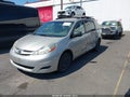 2007 Toyota Sienna — photo 2 of 16 | VIN 5TDZK23C67S002099