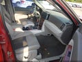 2005 Jeep Grand Cherokee — photo 5 of 16 | VIN 1J4HR58235C680780