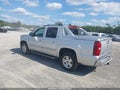 2012 Chevrolet Avalanche — photo 3 of 16 | VIN 3GNTKFE79CG304421