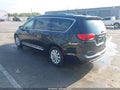 2018 Chrysler Pacifica — photo 3 of 12 | VIN 2C4RC1BG9JR322948