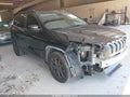2018 Jeep Cherokee — photo 1 of 16 | VIN 1C4PJLCB6JD595781
