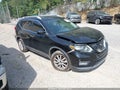 2017 Nissan Rogue — photo 1 of 16 | VIN 5N1AT2MT1HC808715