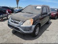 2002 Honda CR-V — photo 2 of 11 | VIN JHLRD77812C064746