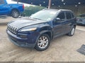2014 Jeep Cherokee — photo 2 of 16 | VIN 1C4PJMCB6EW186230
