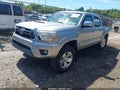 2015 Toyota Tacoma — photo 2 of 17 | VIN 5TFLU4EN0FX139865