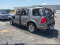 2002 Ford Explorer — photo 3 of 16 | VIN 1FMDU65W02UA47915