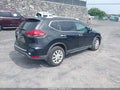 2017 Nissan Rogue Sport — photo 4 of 16 | VIN 5N1AT2MT9HC777942